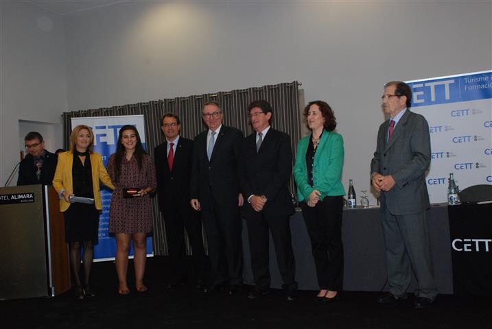 Fotografia de: Premis a l'Excel·lència Acadèmica de la FGE CETT curs 2012/2013 | CETT